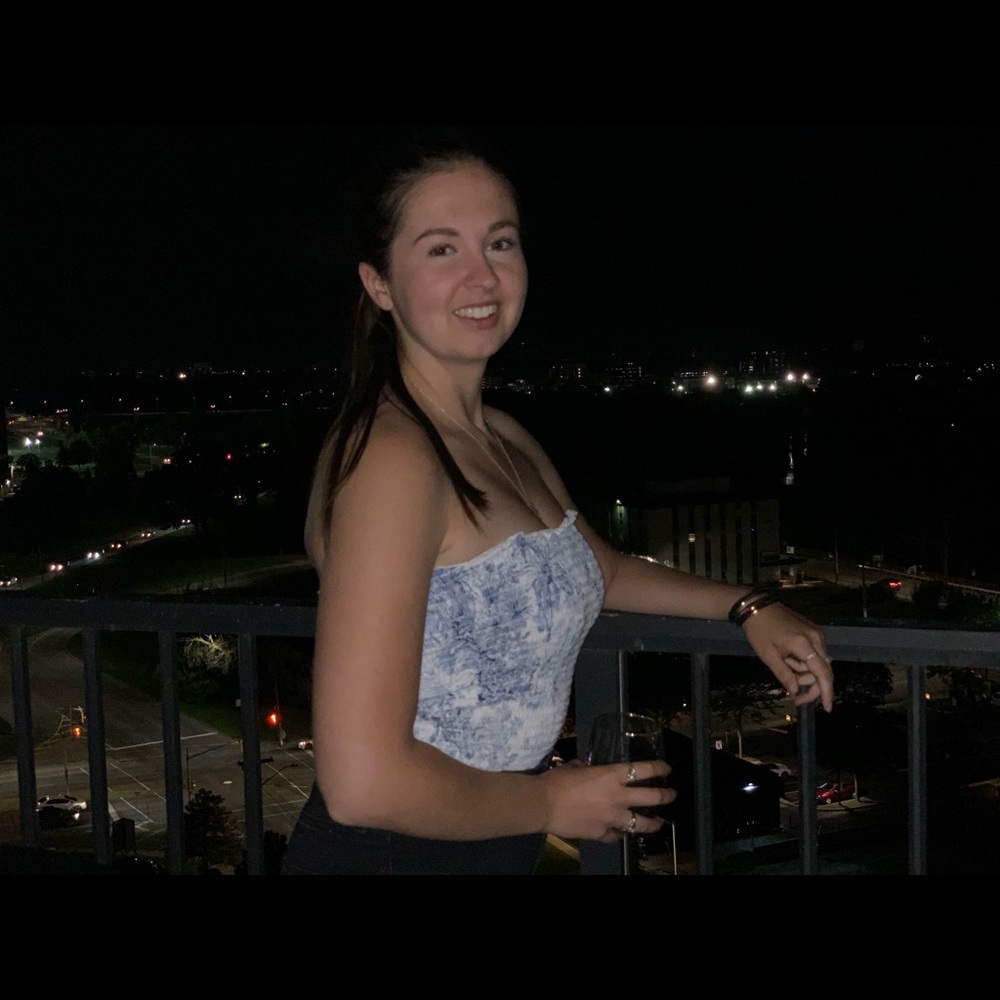 Meet your Posher, Deanna